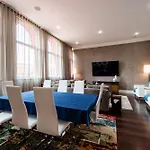 Luxe Louisville Condo~King Br~Near Yum Center