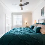 Luxe Louisville Condo~King Br~Near Yum Center